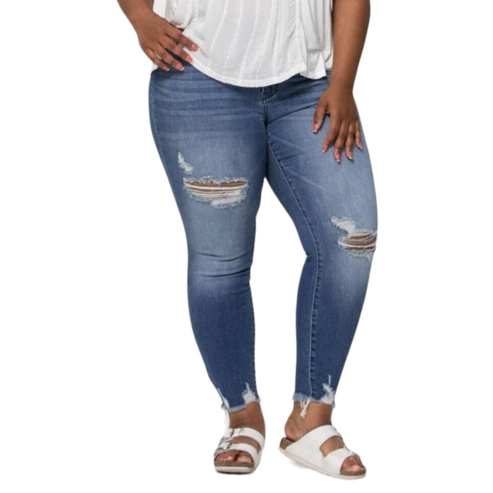 Judy Blue High Rise Destressed Hem Skinny Denim 18W‎